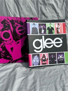 Glee 3 ring binders (set of 2) - Black & Hot Pink